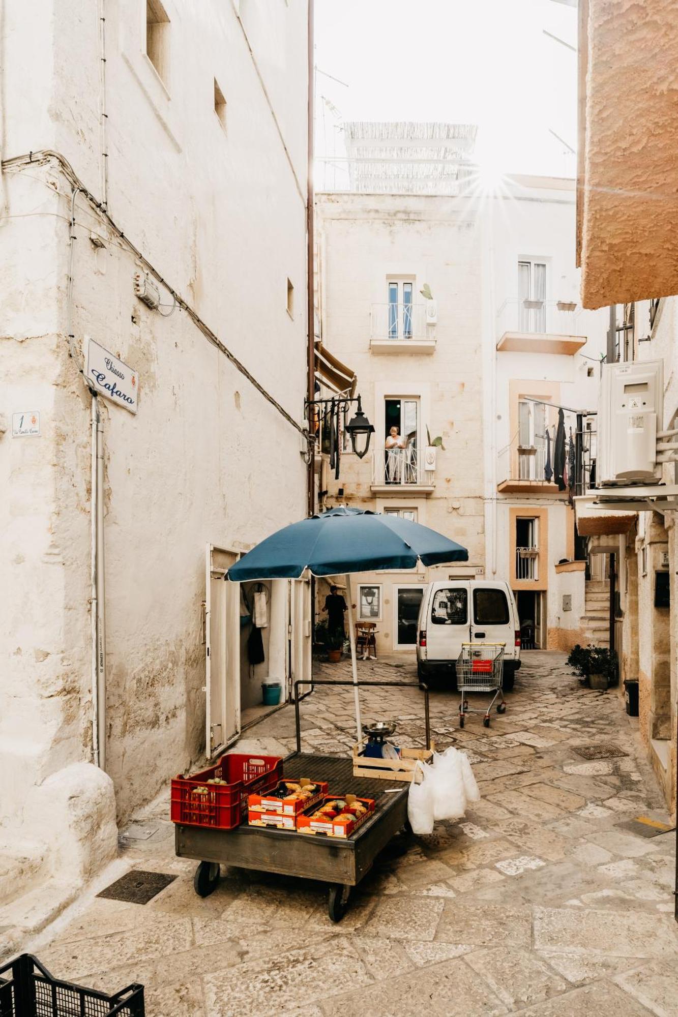 Le Contrade Chiasso Cafaro Hotel Monopoli Bagian luar foto